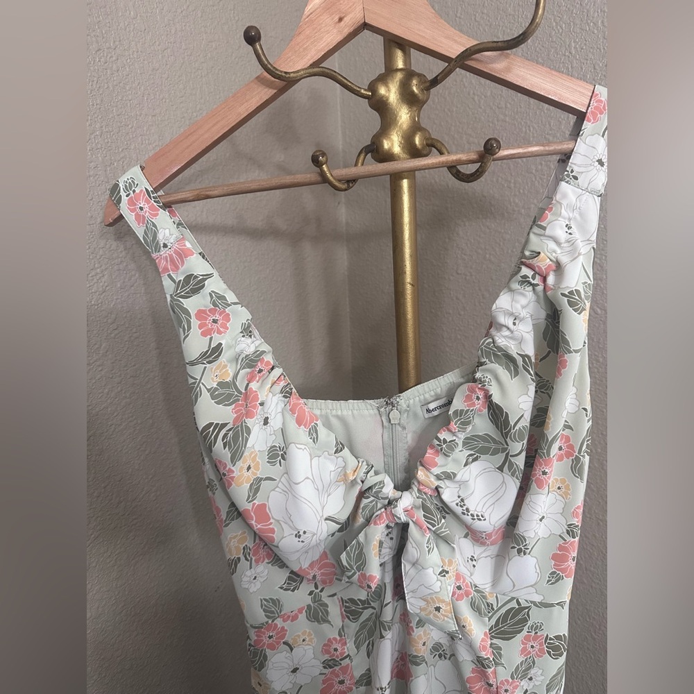 Abercrombie & Fitch Light Mint Floral Midi Dress with Pink and White Flowers - Picture 7 of 10